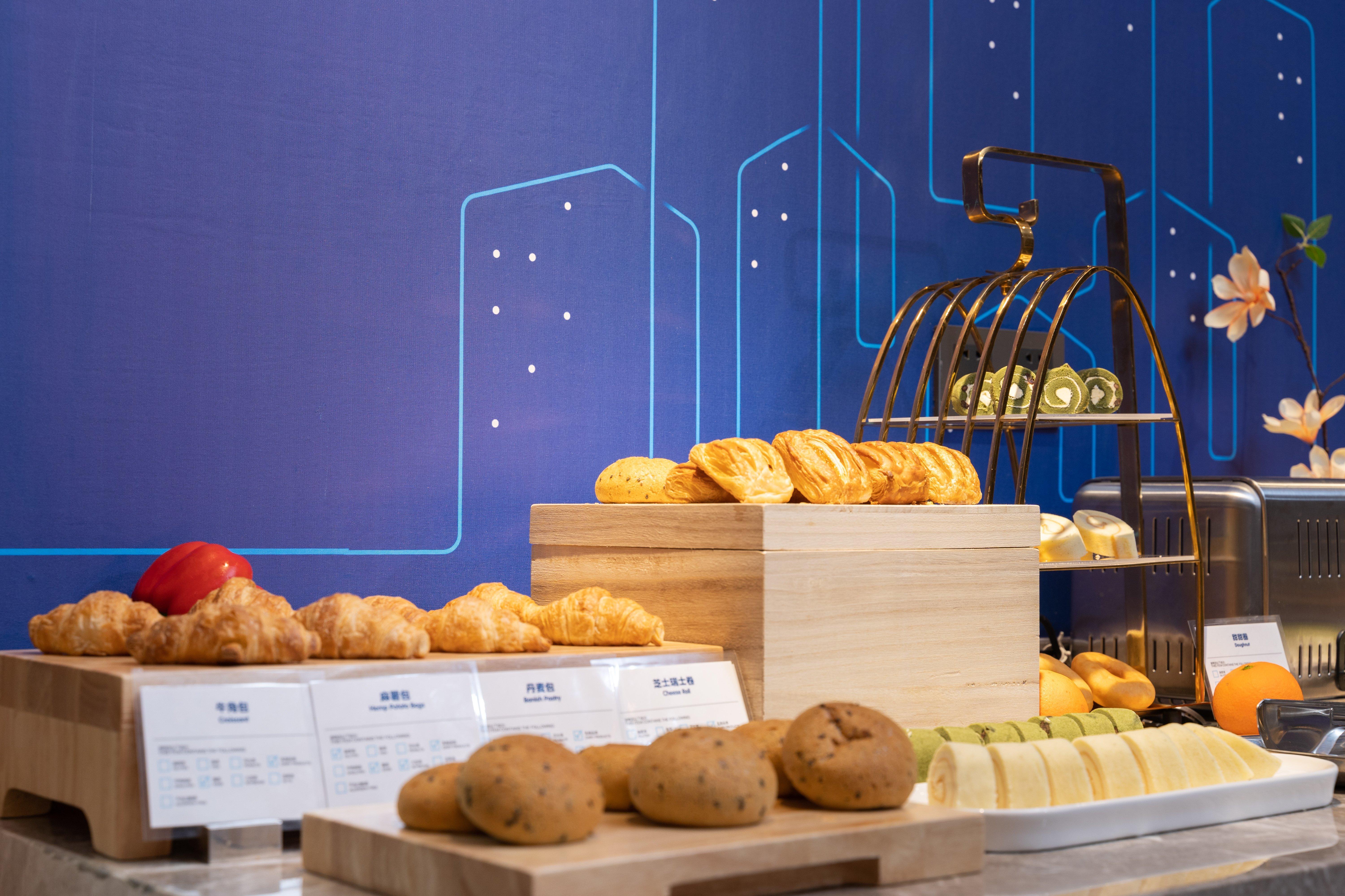 Holiday Inn Express Nanchang Riverside By Ihg Екстериор снимка