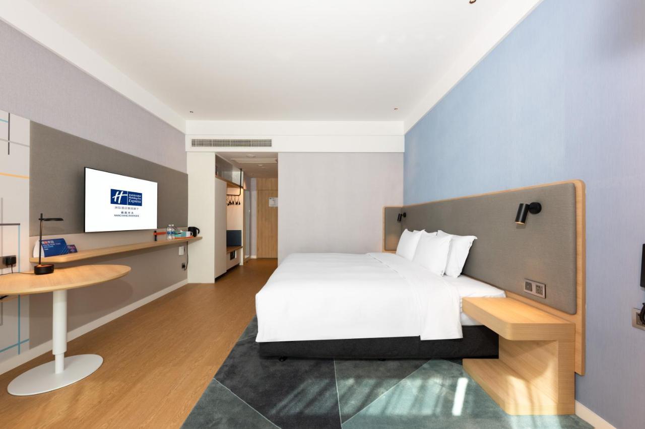 Holiday Inn Express Nanchang Riverside By Ihg Екстериор снимка